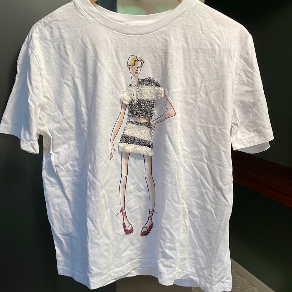 Zara T-shirt with Graphic